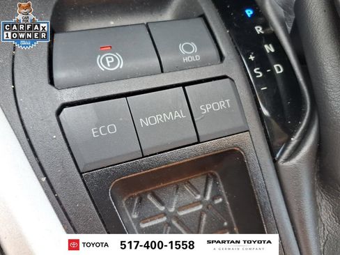 Used 2024 Toyota RAV4 XLE FWD image 20