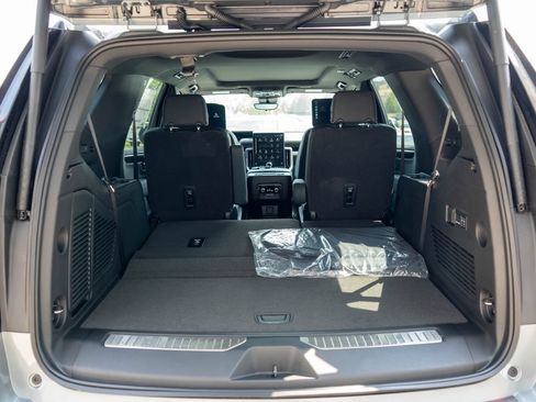 New 2026 GMC Yukon AT4 w/ AT4 Premium Plus Package AWD/4WD image 34