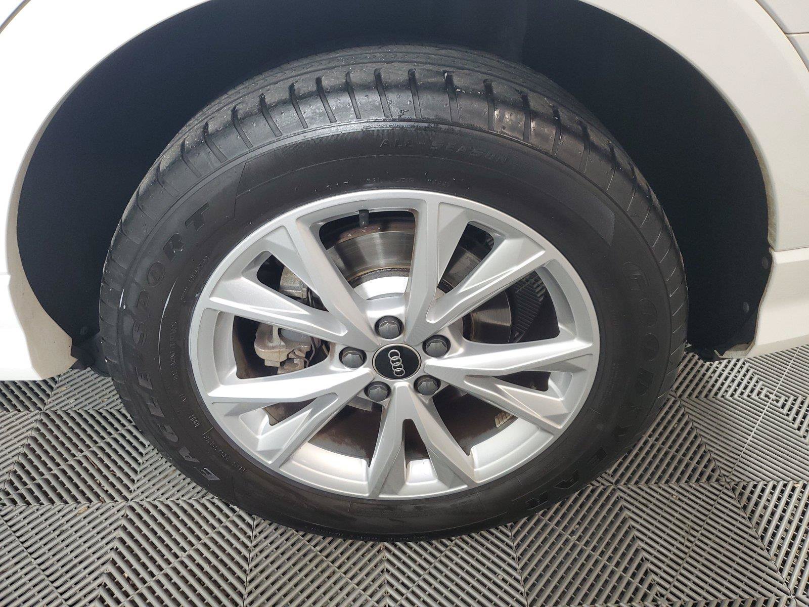 Used 2023 Audi Q3 2.0T Premium AWD/4WD image 11