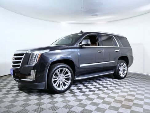 Used 2019 Cadillac Escalade Premium Luxury w/ LPO, Escalade Noir Package RWD image 2