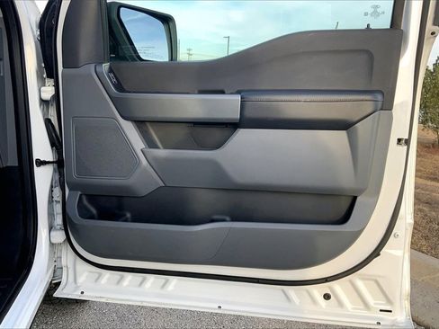 Used 2023 Ford F150 XLT image 23