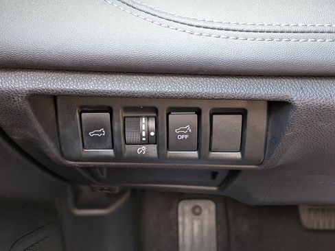 Used 2021 Subaru Outback Touring XT AWD/4WD image 25