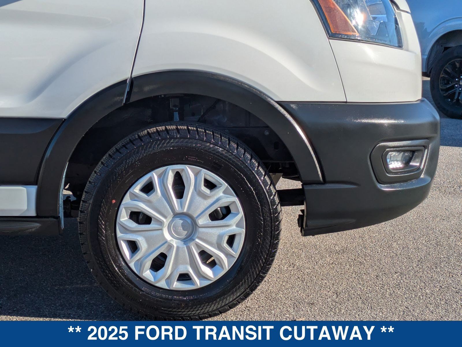 New 2025 Ford Transit 350 w/ Interior Upgrade Package RWD image 13