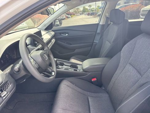 Certified 2023 Honda Accord EX image 19