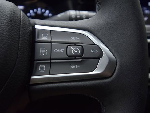 New 2026 Jeep Compass Limited AWD/4WD image 23