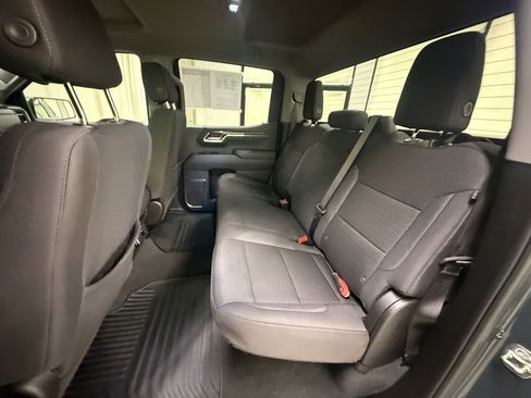 Certified 2025 Chevrolet Silverado 1500 LT image 18