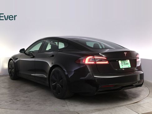 Used 2022 Tesla Model S Standard Range AWD/4WD image 17