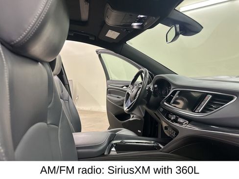 Used 2024 Buick Enclave Essence w/ Experience Buick Package image 21