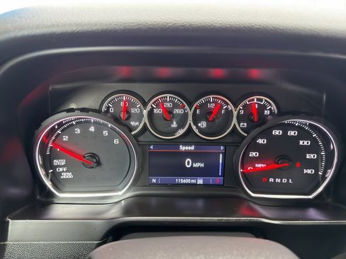 Used 2020 Chevrolet Silverado 1500 LT image 19