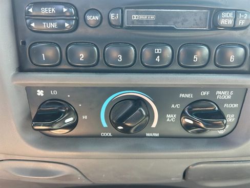 Used 1999 Ford F150 XL image 13