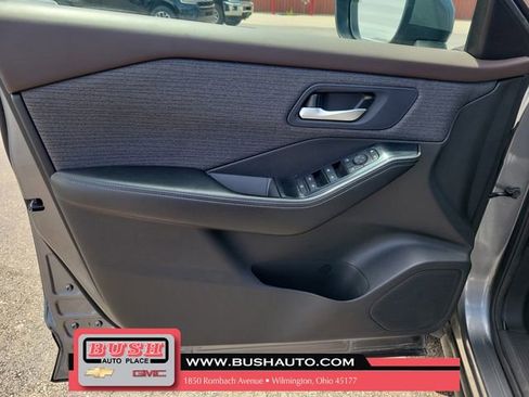 Used 2023 Nissan Rogue SV AWD/4WD image 20