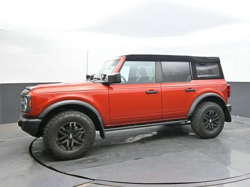 Used 2023 Ford Bronco Big Bend AWD/4WD image 2