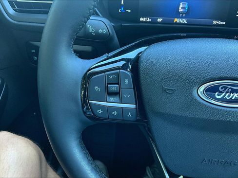 Used 2023 Ford Escape SE image 22