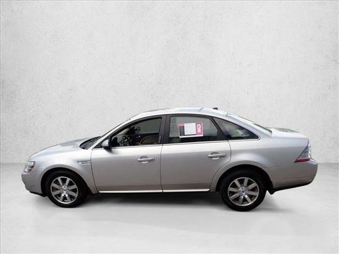 Used 2008 Ford Taurus SEL FWD image 2
