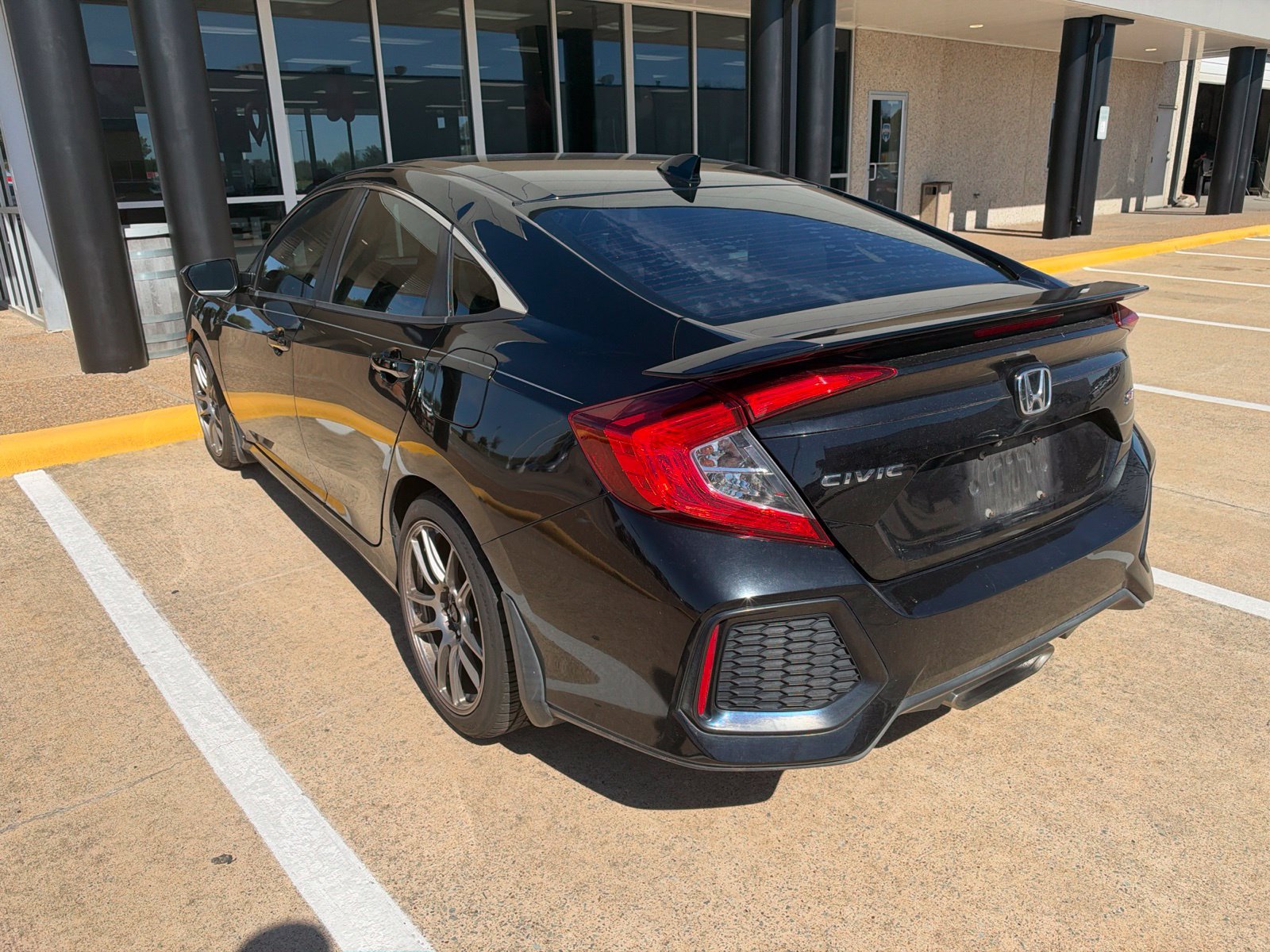 Used 2018 Honda Civic Si image 5