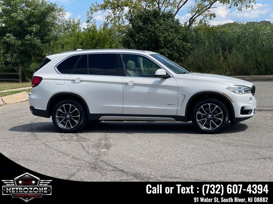 Used 2017 BMW X5 xDrive50i w/ Executive Package AWD/4WD image 10