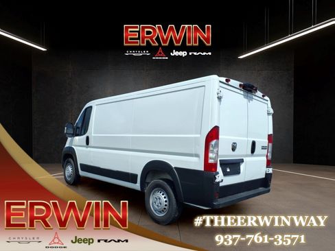 Used 2025 RAM ProMaster 2500 w/ Convenience Group FWD image 5