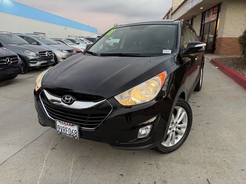 Used 2011 Hyundai Tucson Limited w/ Premium Pkg 3 image 11