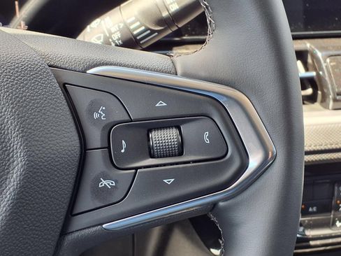 New 2026 Chevrolet TrailBlazer LT w/ Midnight Edition AWD/4WD image 18