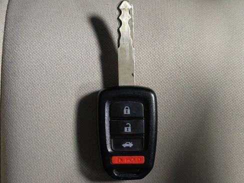Used 2020 Honda Civic LX image 32