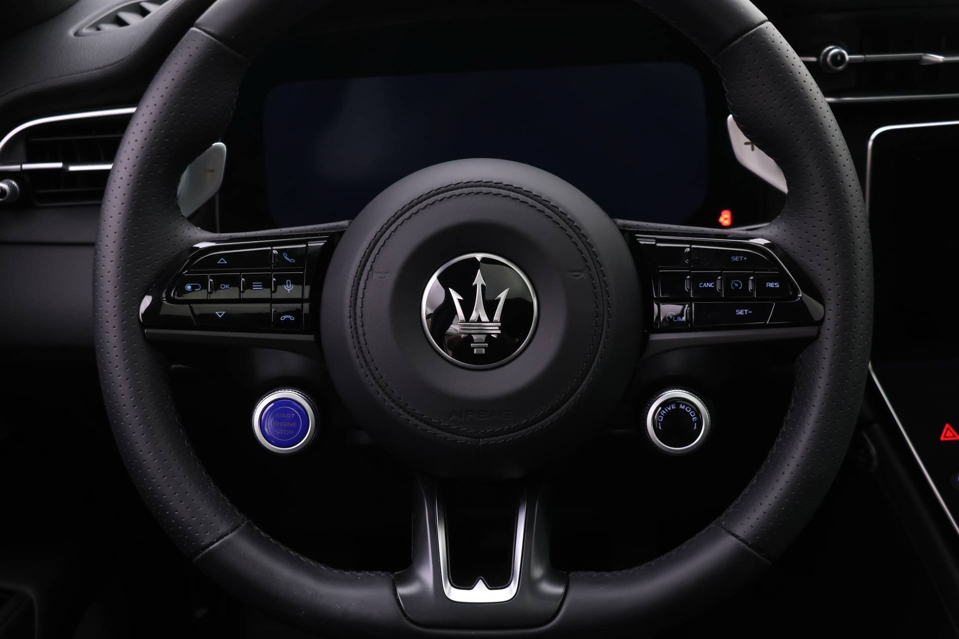 New 2024 Maserati Grecale Modena AWD/4WD image 13