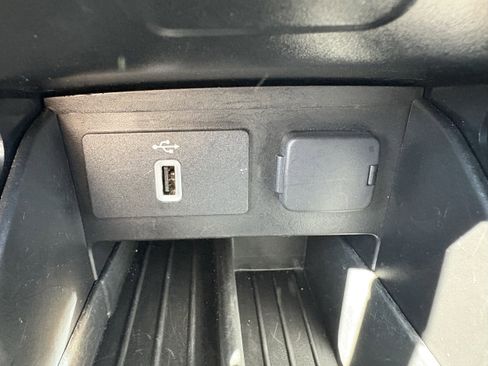 Used 2018 Ford Explorer Limited w/ Equipment Group 301A image 23