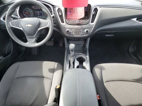 Used 2023 Chevrolet Malibu LT w/ LPO, Floor Liner Package FWD image 8