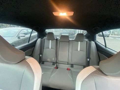 Used 2025 Toyota Camry SE FWD image 16