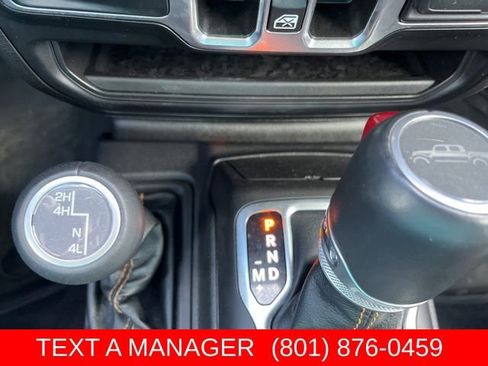 Used 2023 Jeep Gladiator Overland AWD/4WD image 26