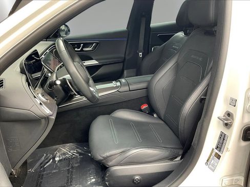 Used 2025 Mercedes-Benz E 53 AMG e 4MATIC Sedan image 20