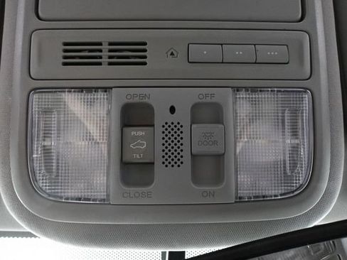 Used 2016 Honda Pilot EX-L image 24