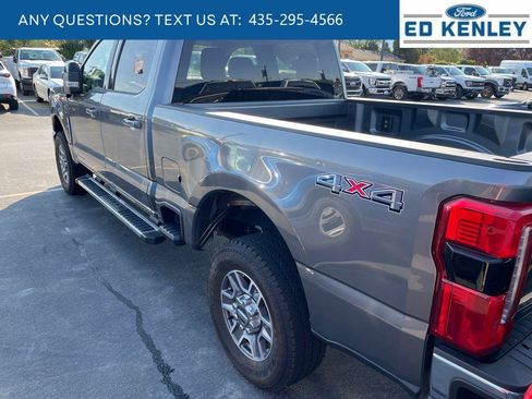 Used 2025 Ford F250 Lariat AWD/4WD image 3