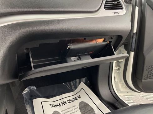 Used 2016 Dodge Journey Crossroad image 39