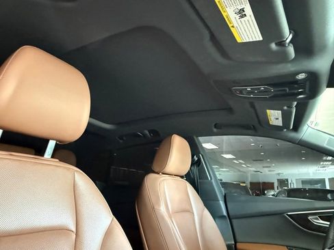 Used 2019 Audi Q8 Prestige w/ Towing Package image 10