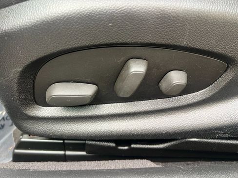 Used 2014 Chevrolet Impala LTZ image 23