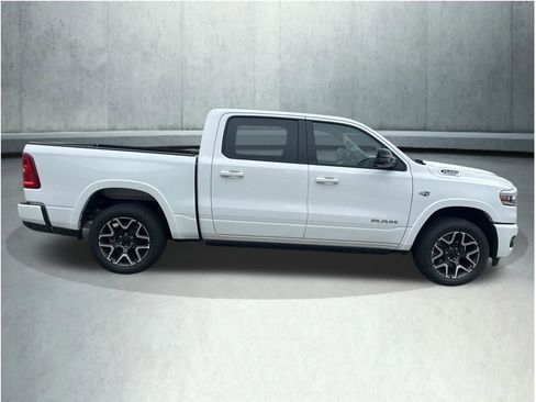 New 2026 RAM 1500 Laramie AWD/4WD image 6