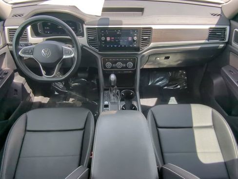 Certified 2023 Volkswagen Atlas SE w/ Panoramic Sunroof Package FWD image 14