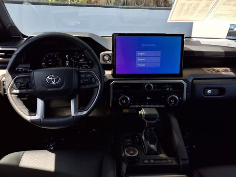 Certified 2025 Toyota Tacoma Limited AWD/4WD image 21