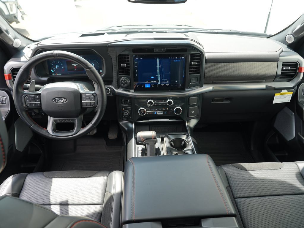 Used 2025 Ford F150 Raptor AWD/4WD image 28