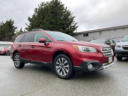 Used 2016 Subaru Outback 3.6R Limited image 2
