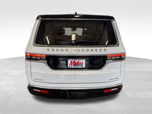 Used 2023 Jeep Grand Wagoneer L Series III w/ HD Trailer Tow Package image 6