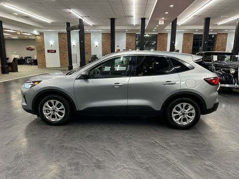 Used 2024 Ford Escape Active image 8