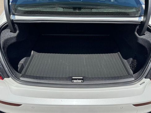 Certified 2023 Volvo S60 T8 Plus AWD/4WD image 5