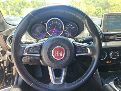 Used 2017 FIAT 124 Spider Lusso RWD image 16