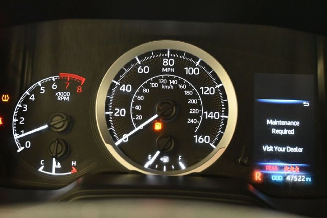 Used 2022 Toyota Corolla LE FWD image 16
