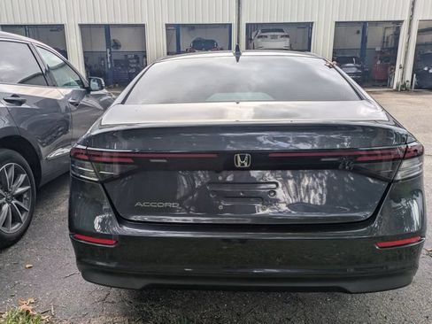 Used 2023 Honda Accord EX image 5