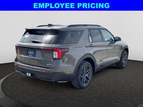 New 2026 Ford Explorer ST-Line AWD/4WD image 6