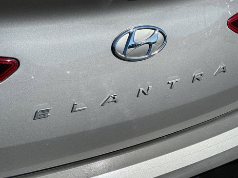 Used 2020 Hyundai Elantra Value Edition FWD image 26