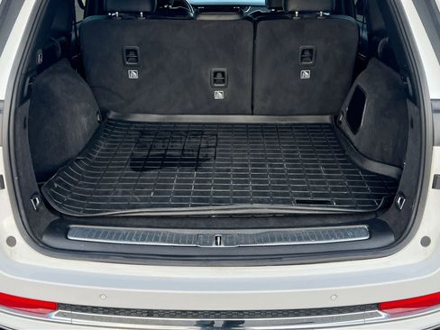 Used 2022 Jeep Grand Cherokee Overland image 34