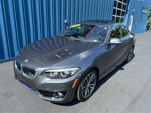 Used 2018 BMW 230i xDrive Coupe image 2